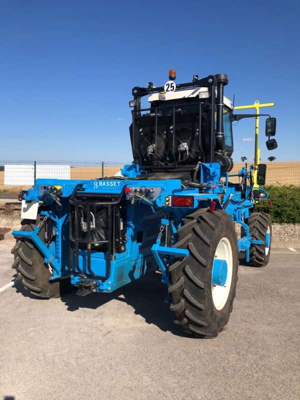 BOBARD 1086 - Le tracteur de tête – Image 3